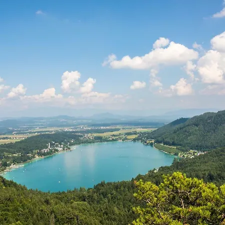 Christiane Гостевой дом 3*