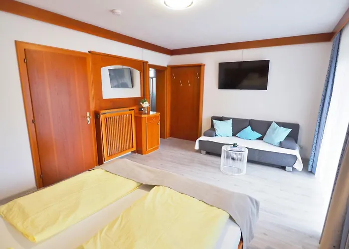 Christiane Sankt Kanzian am Klopeiner See